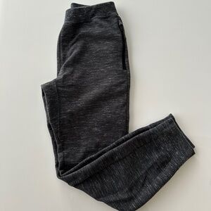 Uniqlo girls jogger. Size XL